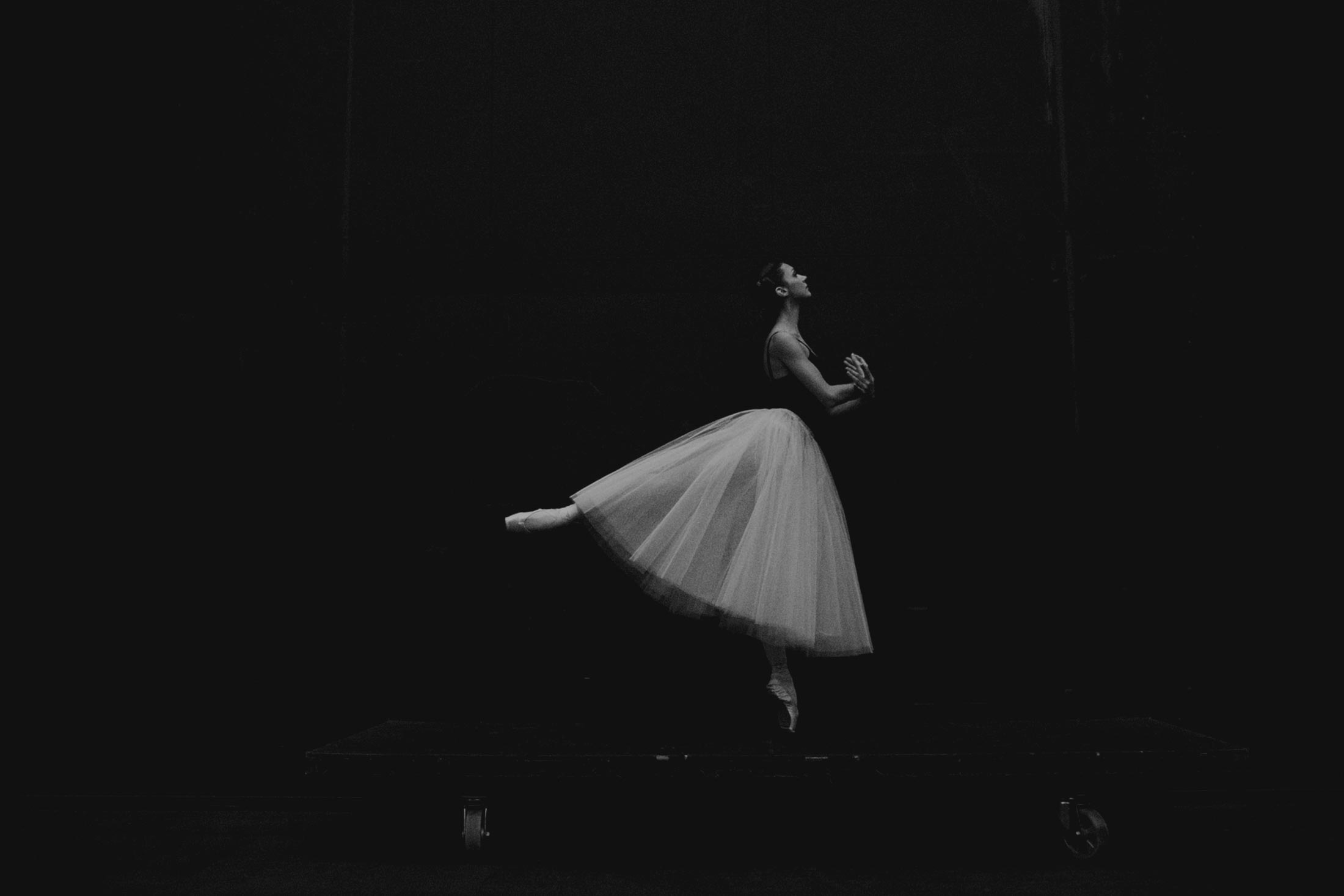 We Capture The Best Moment Of Your Life with our Passion